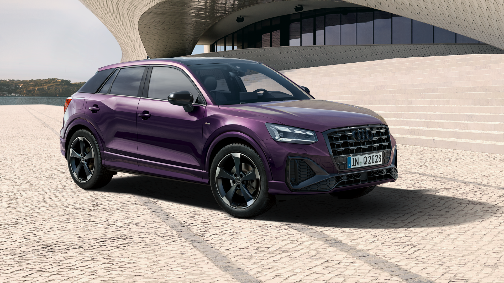 Audi Q2 Audi exclusive color